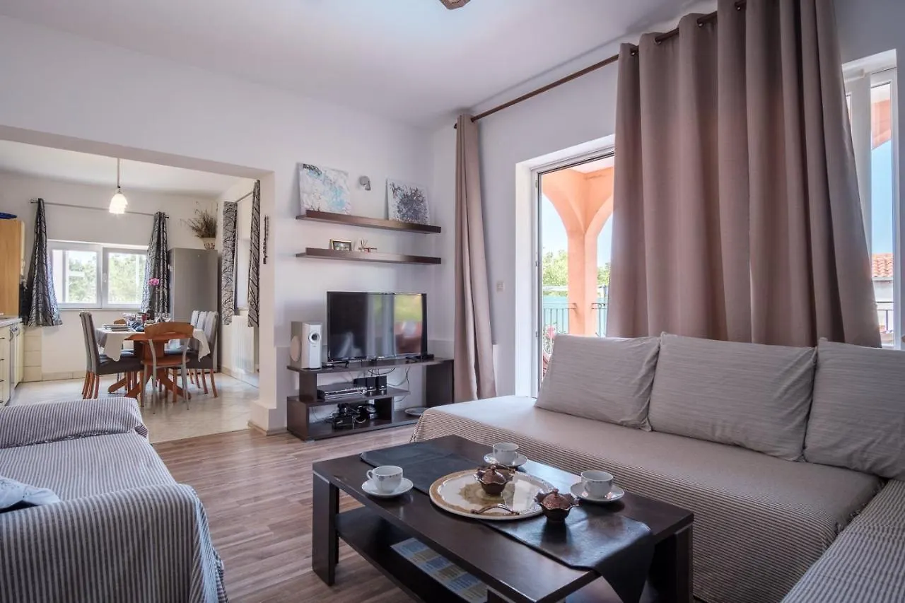 Apartmani Es Fazana